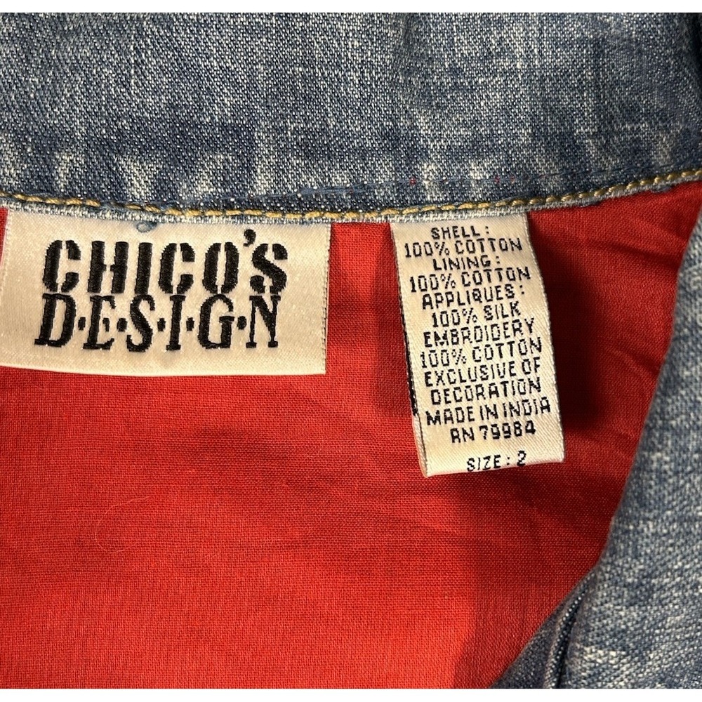 Women's Chico's‎ Design Y2K sz 1 Denim Floral Embroidered Jean Jacket Vtg Med - Picture 2 of 14